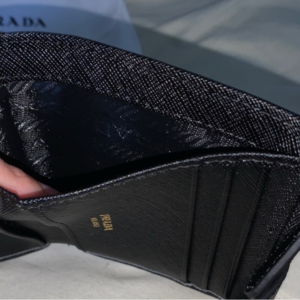 Prada Black Women's Wallet - Picture 4 of 8